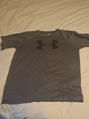 Boys Under Armour Classic Gray Logo Tee